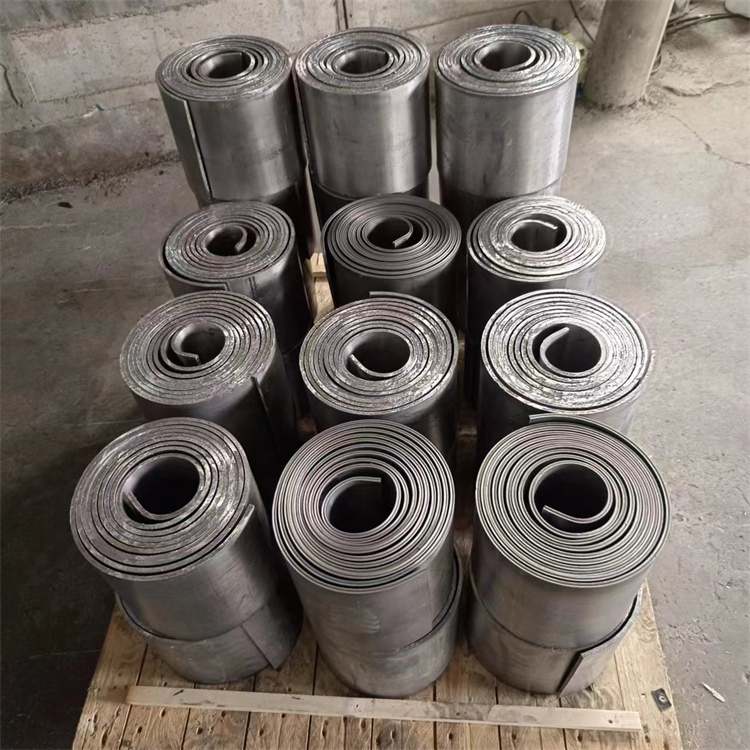 石家庄挑选铅板需要考虑哪些方面